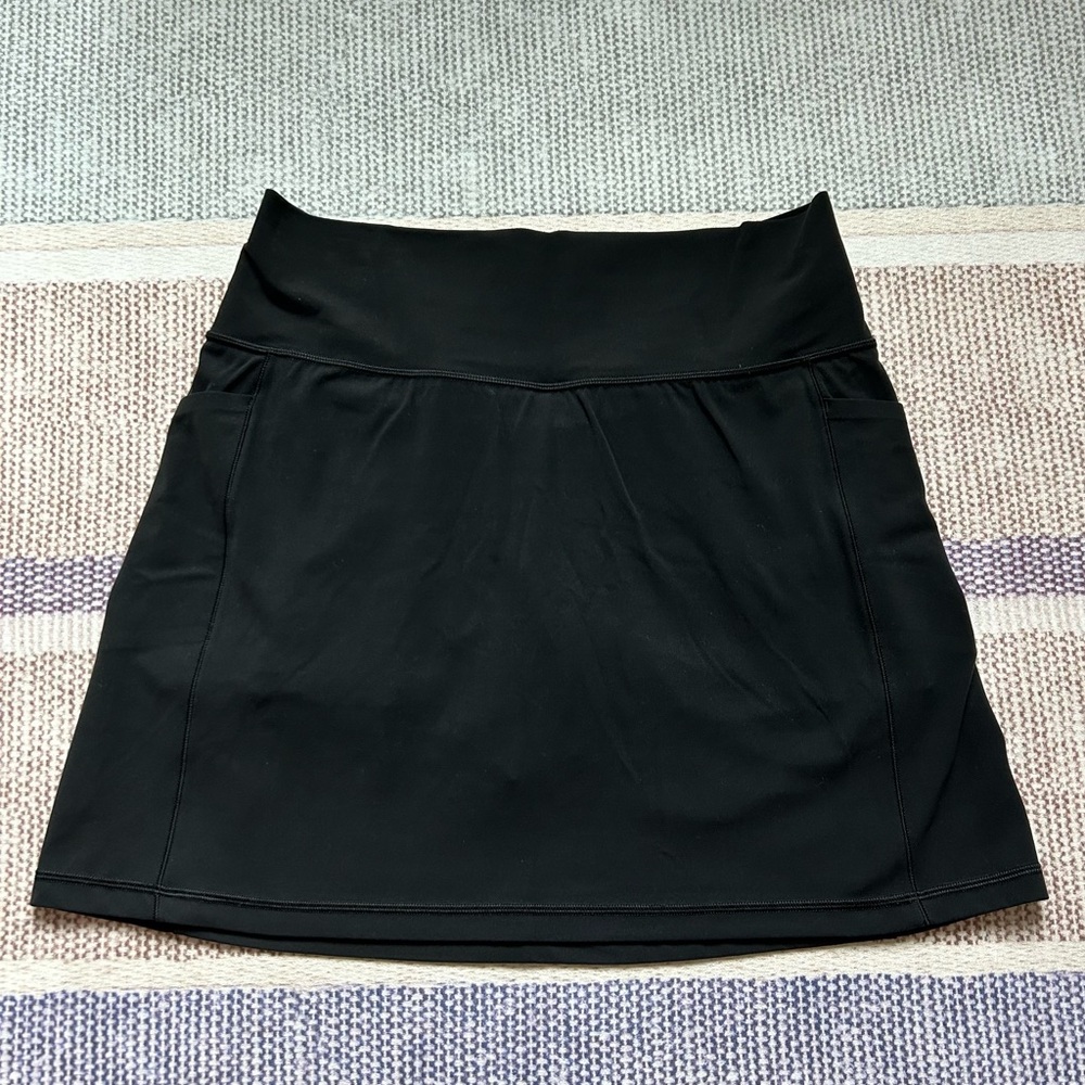 Athleta Salutation Stash High-Rise Skort - 16.5” Inseam, Black